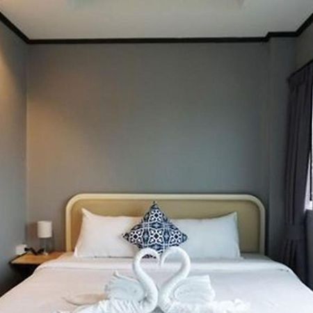 The Moon Night Ao Nang Hotel Krabi town Buitenkant foto
