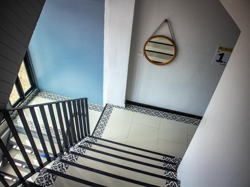 The Moon Night Ao Nang Hotel Krabi town Buitenkant foto